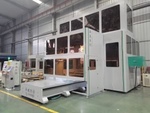 襄樊襄城区全封闭五轴模具加工中心